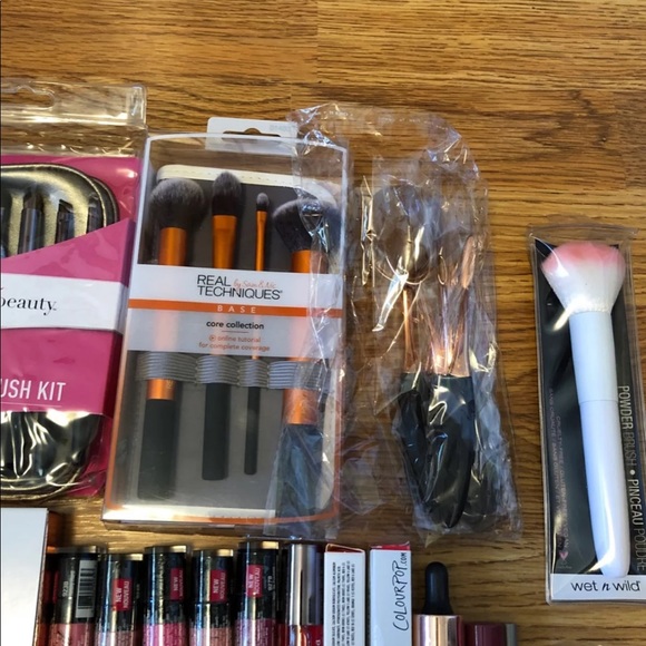 Makeup Lot - Picture 5 of 8